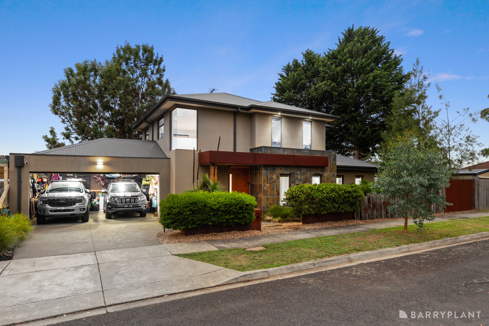 7 Bacchus Drive, Croydon South, VIC 3136 - Thumbnail 2 - 04/03/2026