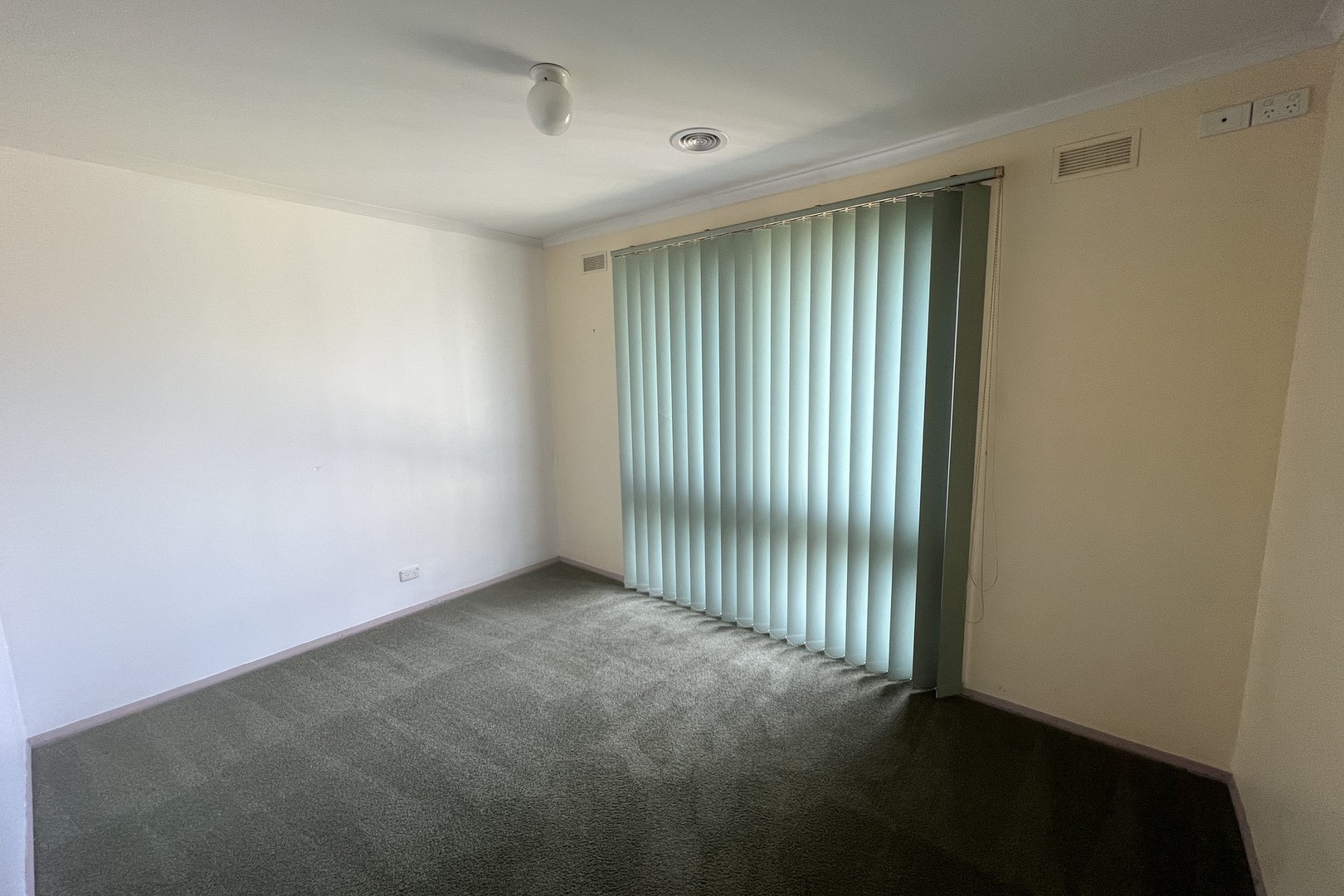 7 Balmoral Place, Melton West, VIC 3337, Melton West - Thumbnail 7