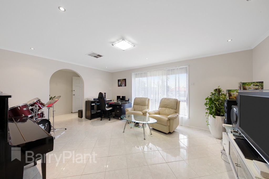 7 Baron Court, Kings Park, VIC 3021, Kings Park - Thumbnail 3