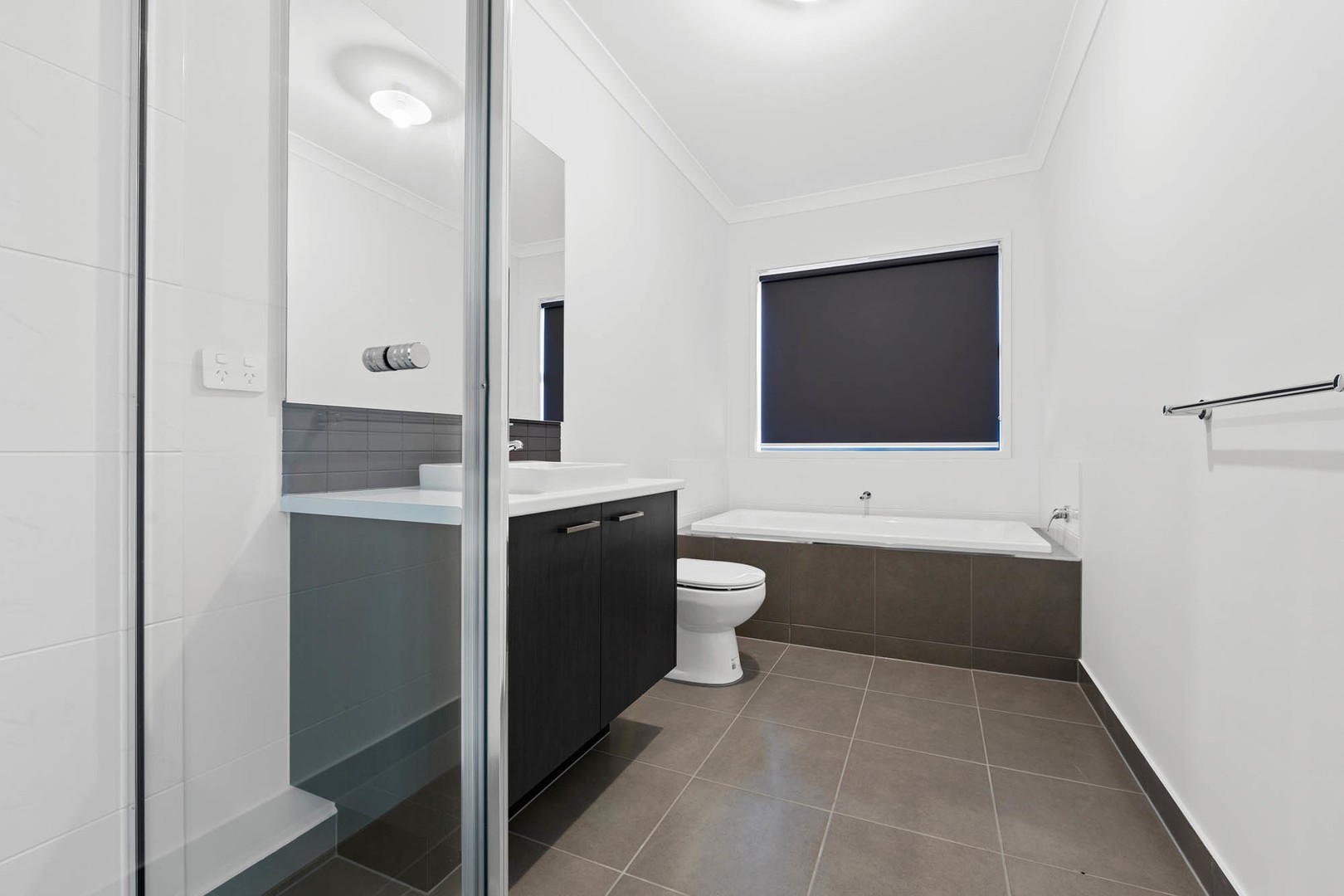 7 Baron Road, Thornhill Park, VIC 3335, Thornhill Park - Thumbnail 4