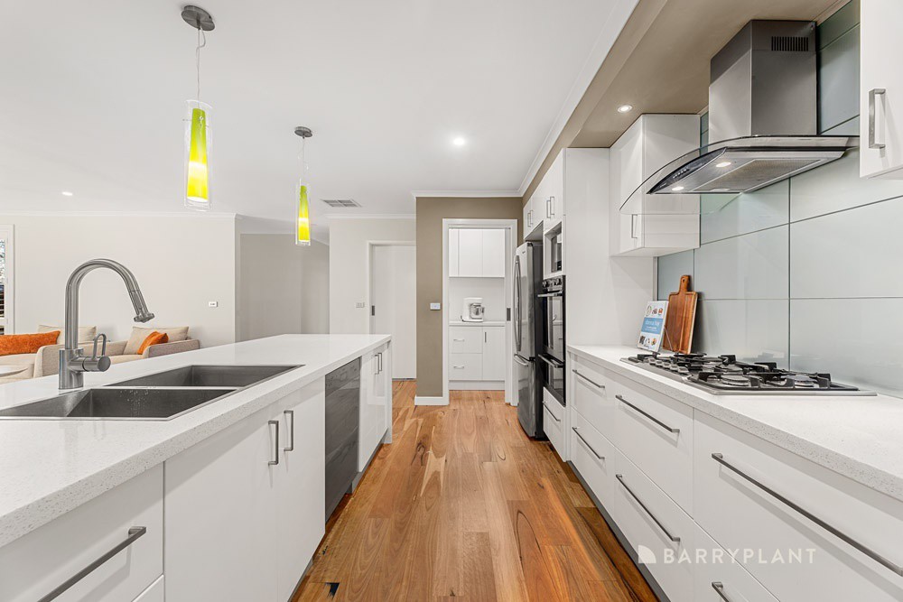 7 Barton Avenue, Ferntree Gully, VIC 3156, Ferntree Gully - Thumbnail 3