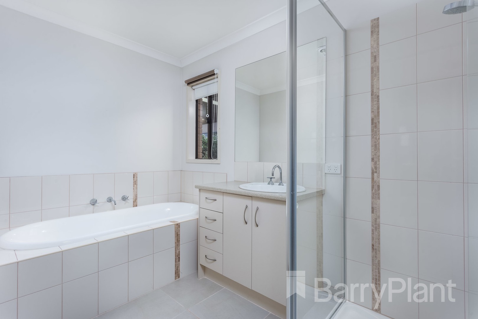 7 Beaurepaire Drive, Point Cook, VIC 3030, Point Cook - Thumbnail 7