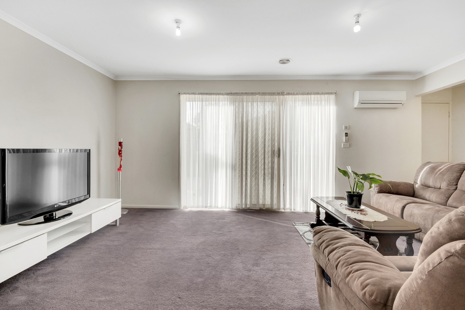 7 Beckett Way, Craigieburn, VIC 3064, Craigieburn - Thumbnail 4