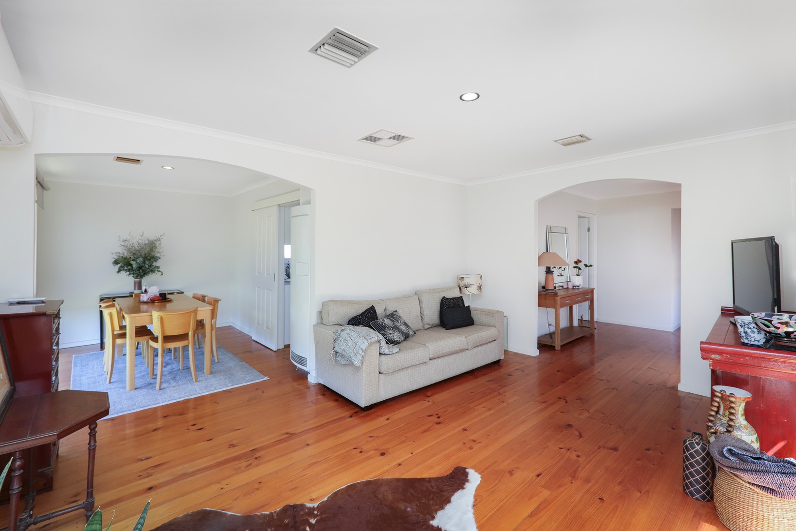 7 Bellara Crescent, Kealba, VIC 3021, Kealba - Thumbnail 2