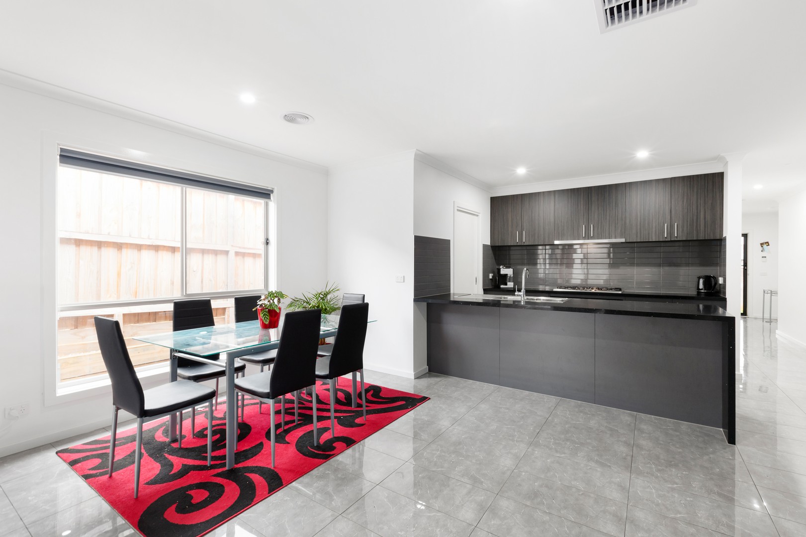 7 Bickerton Crescent, Mernda, VIC 3754 - Thumbnail 2 - 08/12/2021