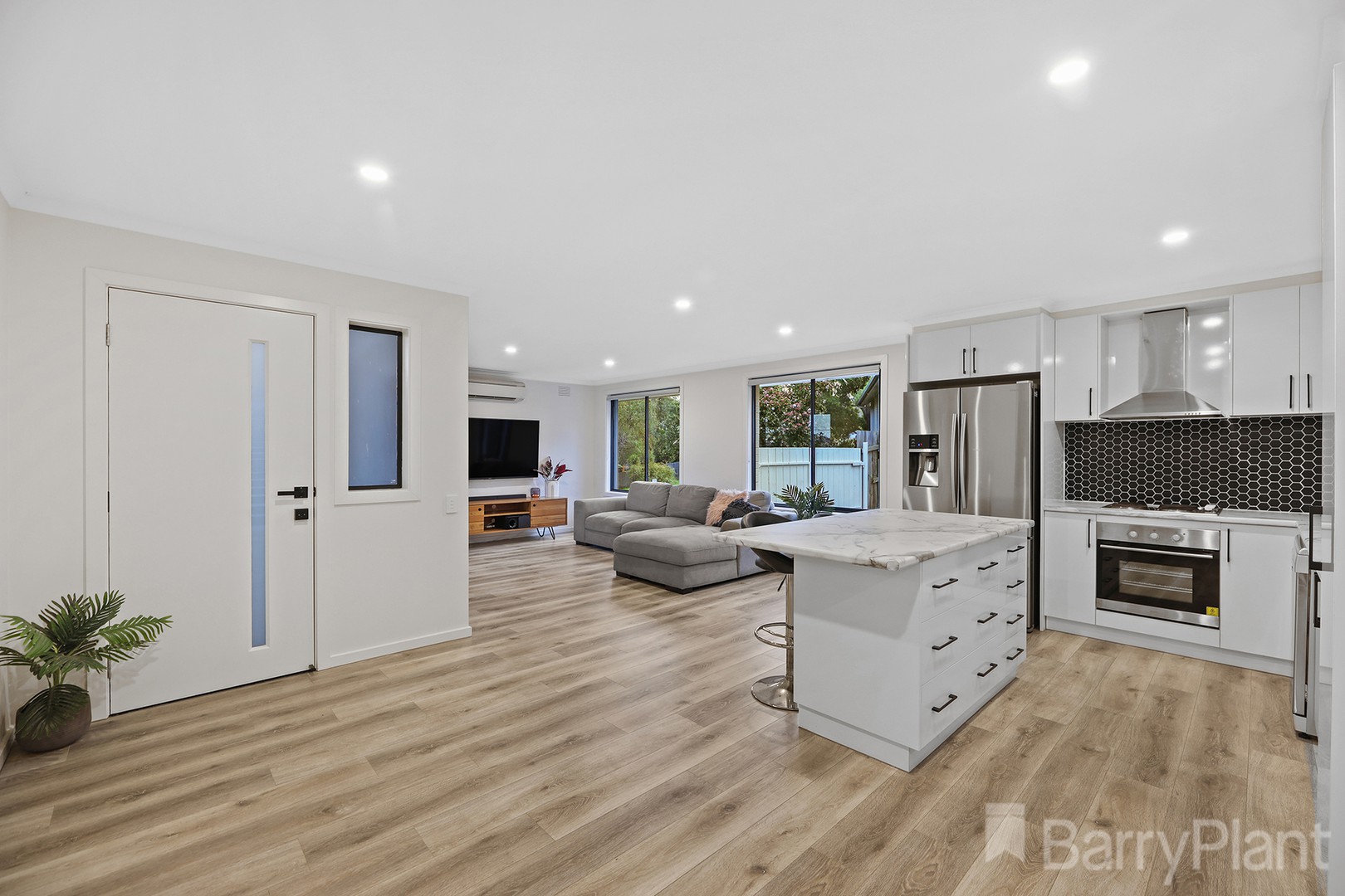 7 Boanyoo Street, Drouin, VIC 3818, Drouin - Thumbnail 3