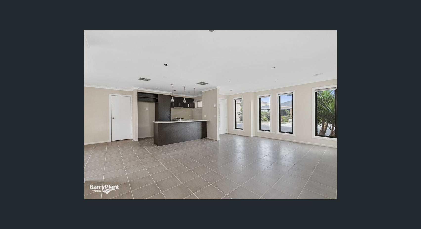 7 Boathaven Road, Point Cook, VIC 3030, Point Cook - Thumbnail 2