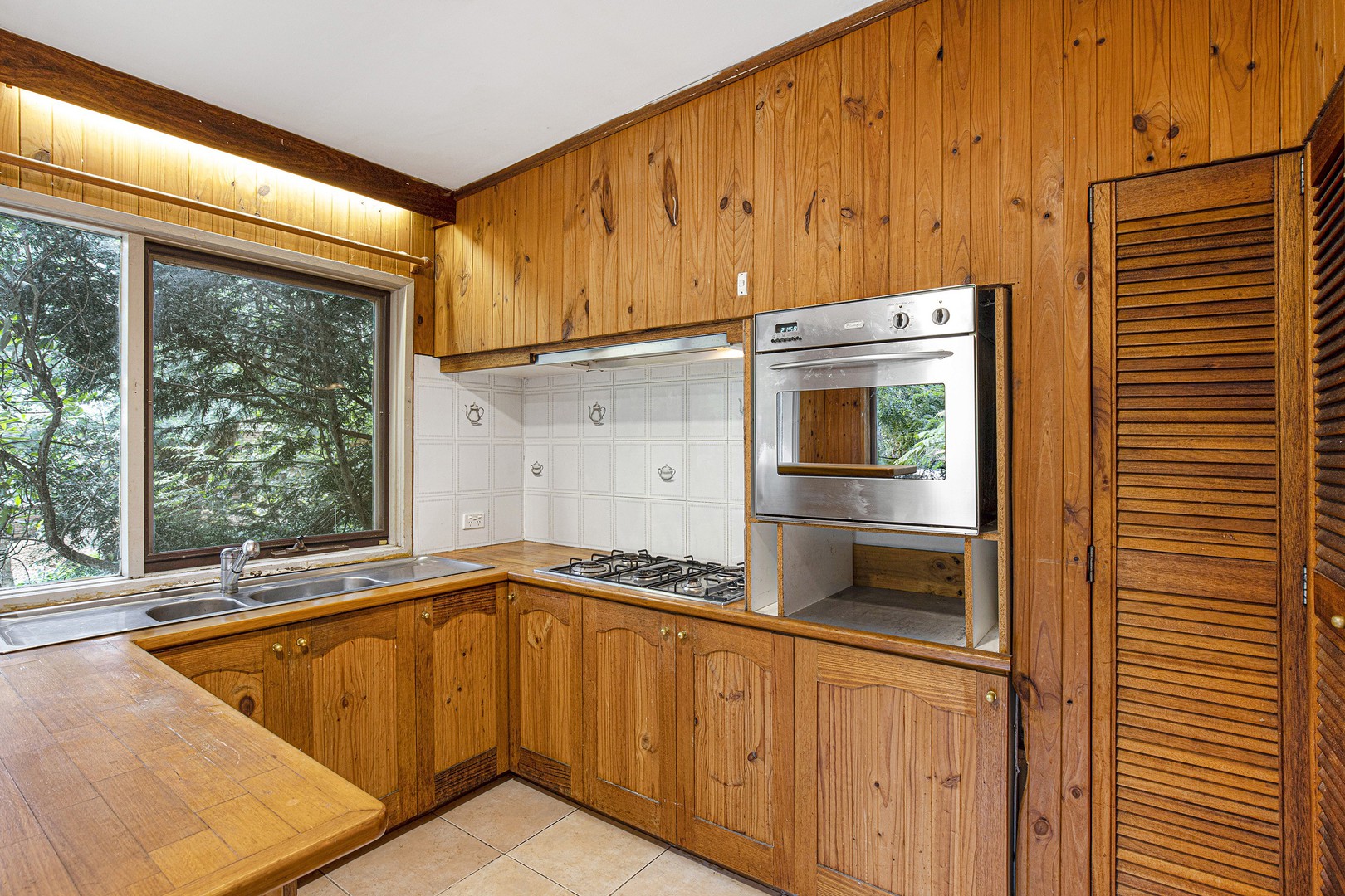 7 Braeside Avenue, Sherbrooke, VIC 3789 - Thumbnail 2 - 16/08/2023