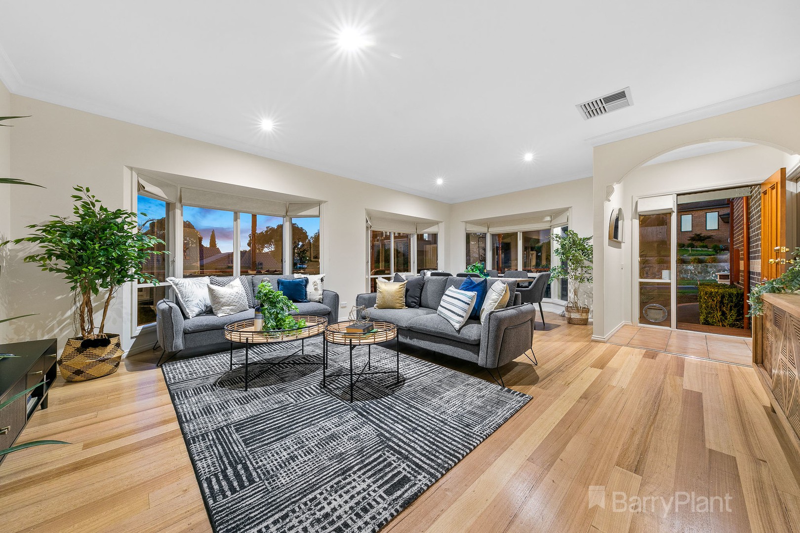 7 Brighton Retreat, Berwick, VIC 3806, Berwick - Thumbnail 2