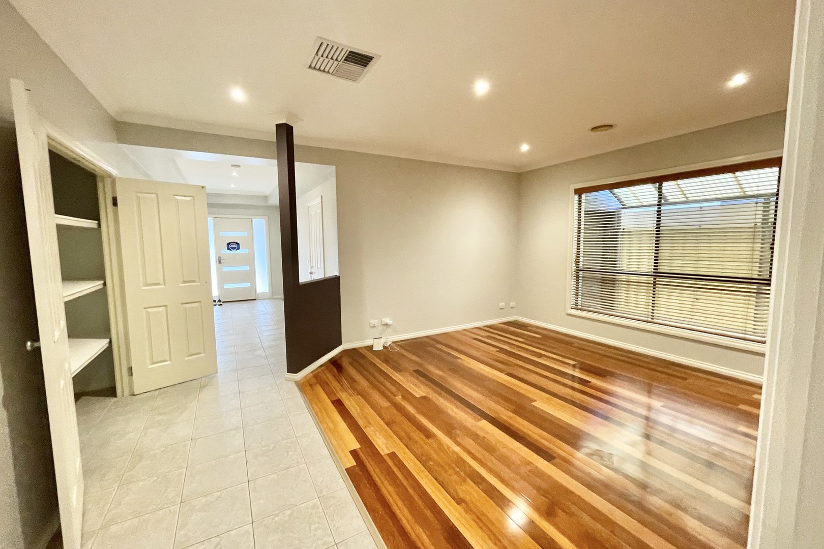 7 Broadway, Caroline Springs, VIC 3023, Caroline Springs - Thumbnail 6