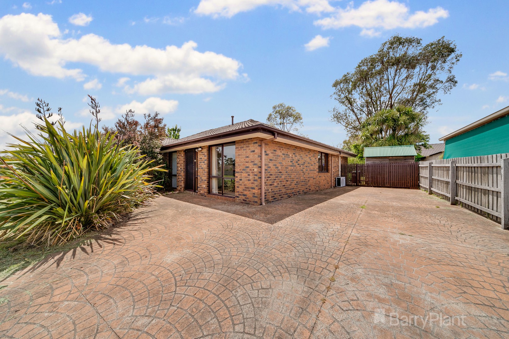 7 Bunerong Court, Narre Warren South, VIC 3805, Narre Warren South - Thumbnail 2