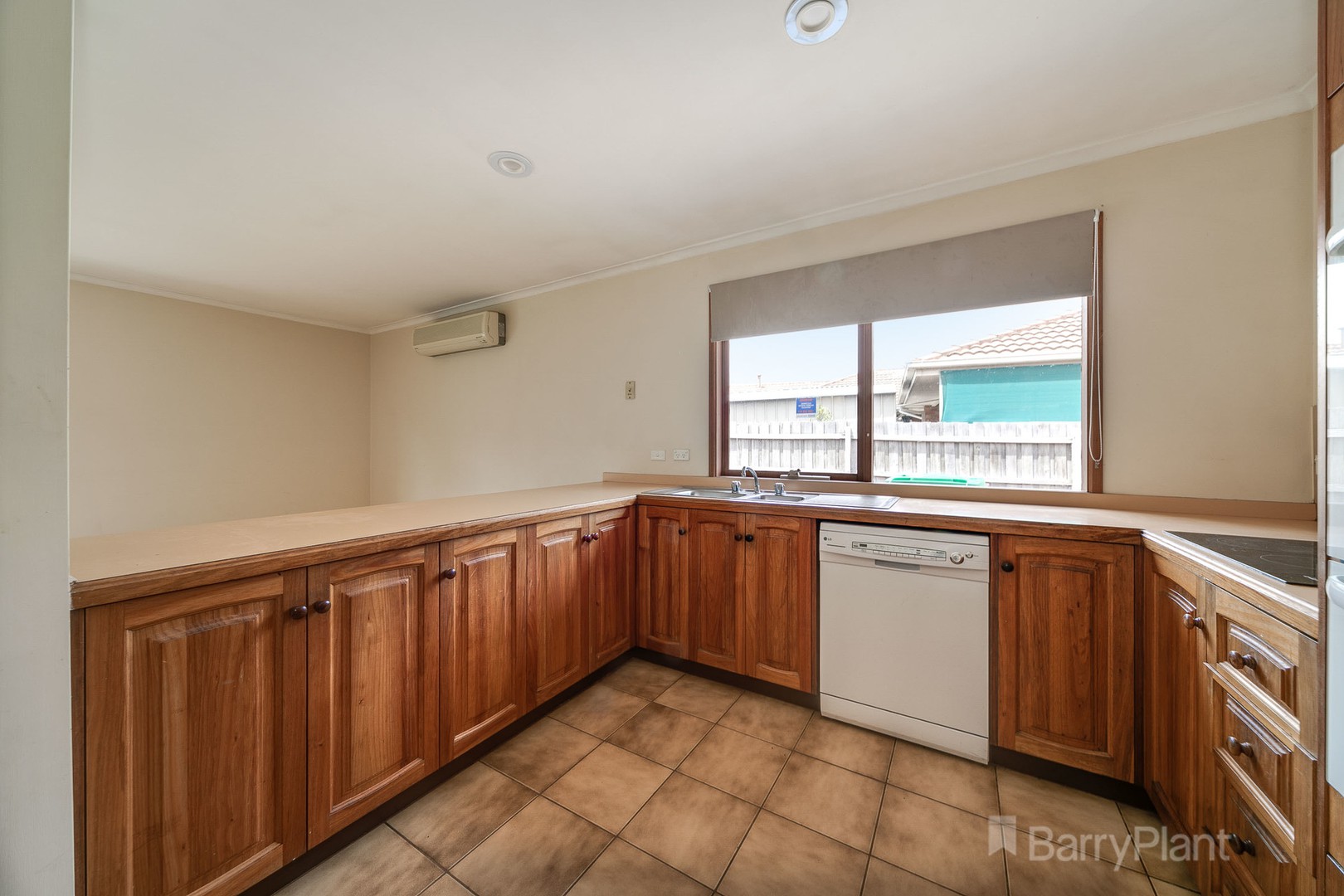 7 Bunerong Court, Narre Warren South, VIC 3805, Narre Warren South - Thumbnail 3