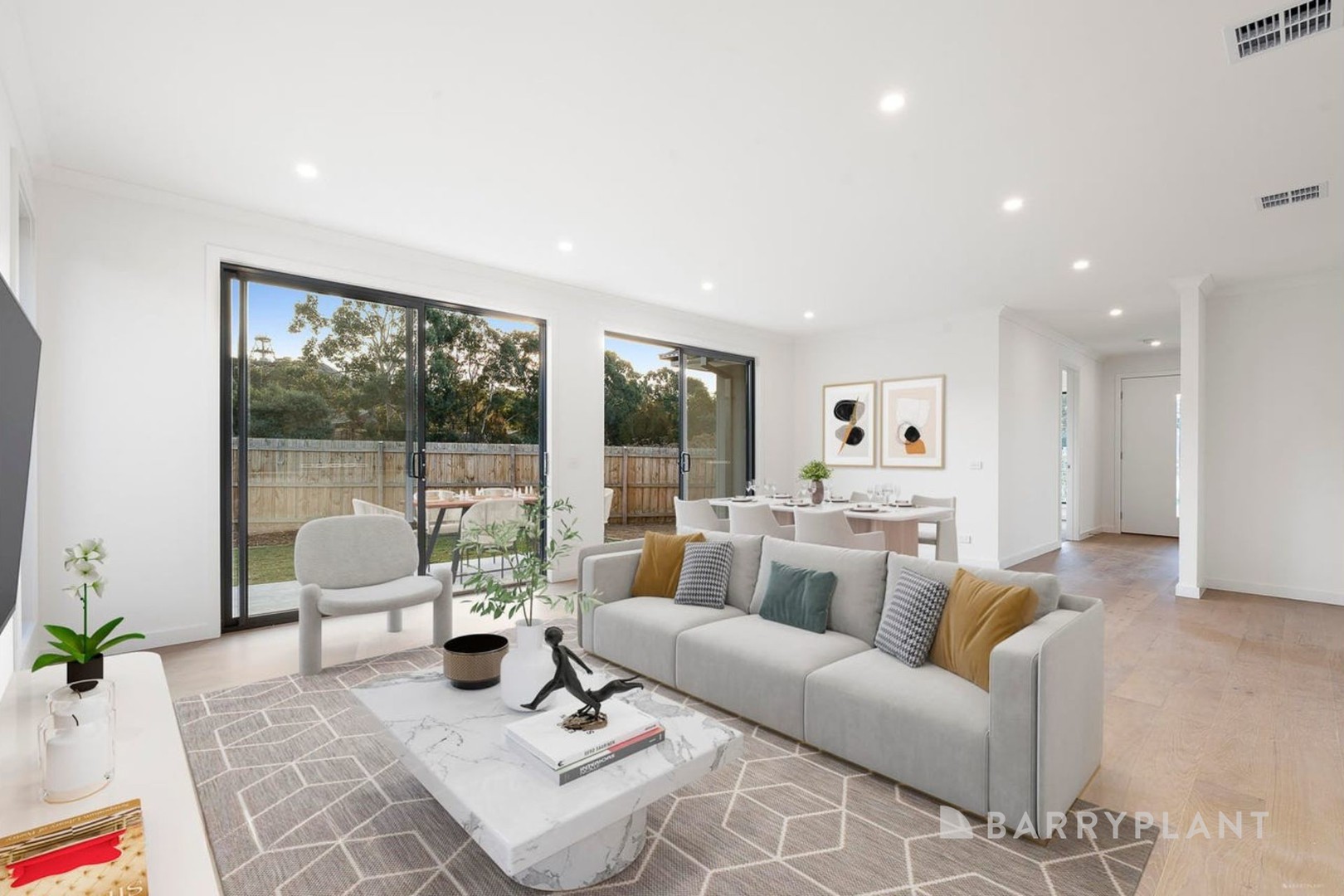 7 Burdeu Street, Golden Point, VIC 3350 - Thumbnail 2 - 27/08/2026