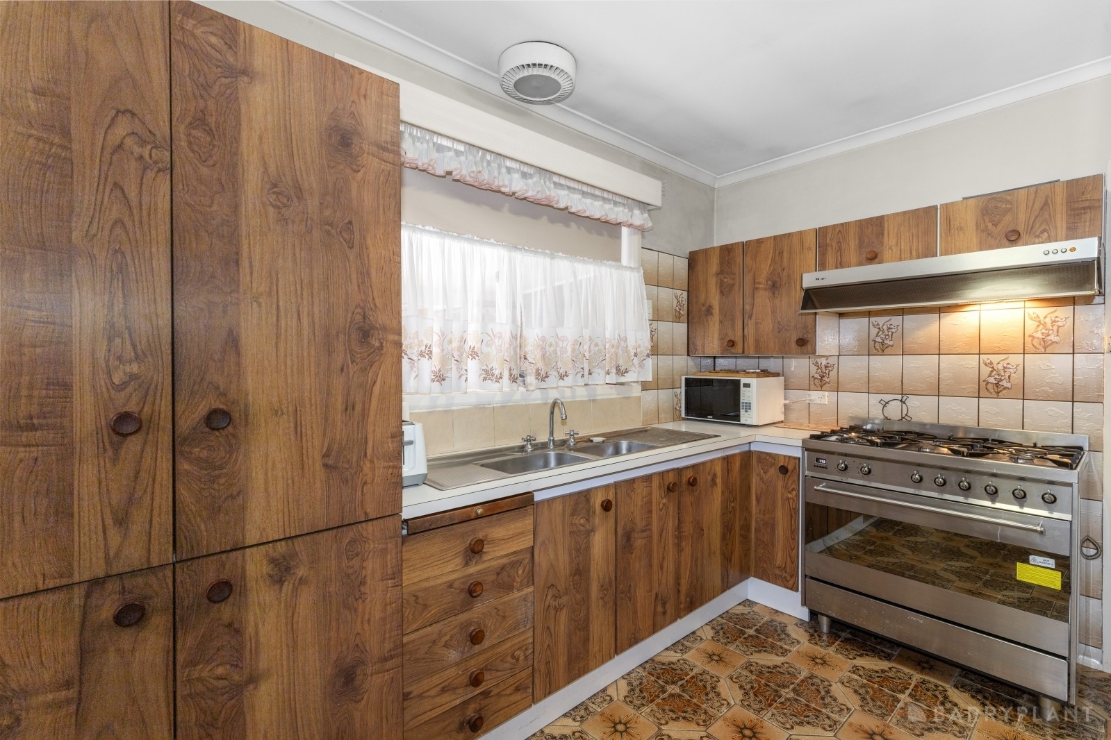 7 Burrows Avenue, Dandenong, VIC 3175, Dandenong - Thumbnail 4