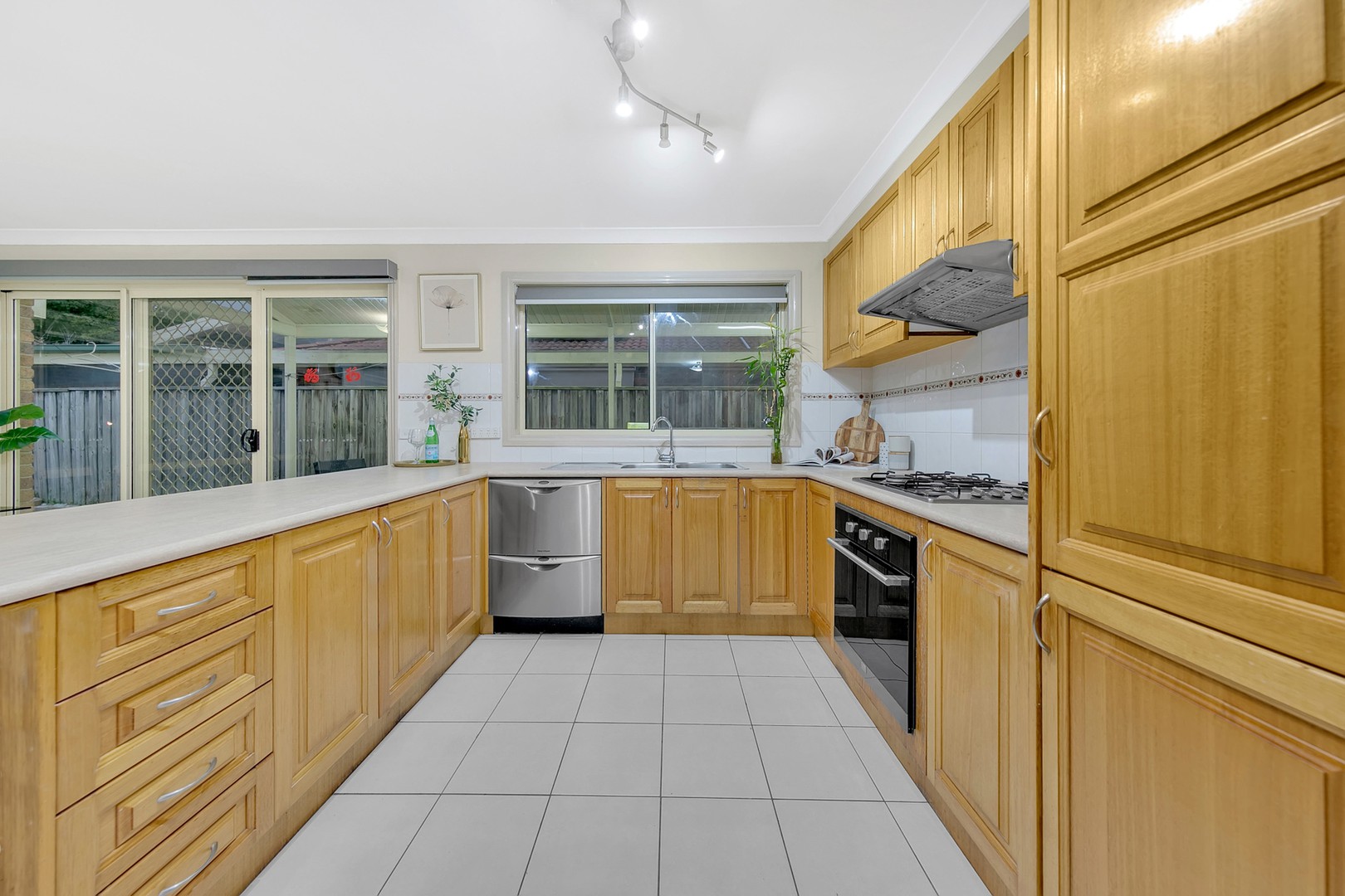 7 Buttress Crescent, South Morang, VIC 3752, South Morang - Thumbnail 6