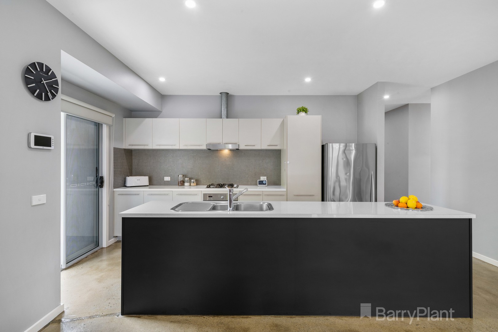 7 Buvelot Crescent, Caroline Springs, VIC 3023, Caroline Springs - Thumbnail 5