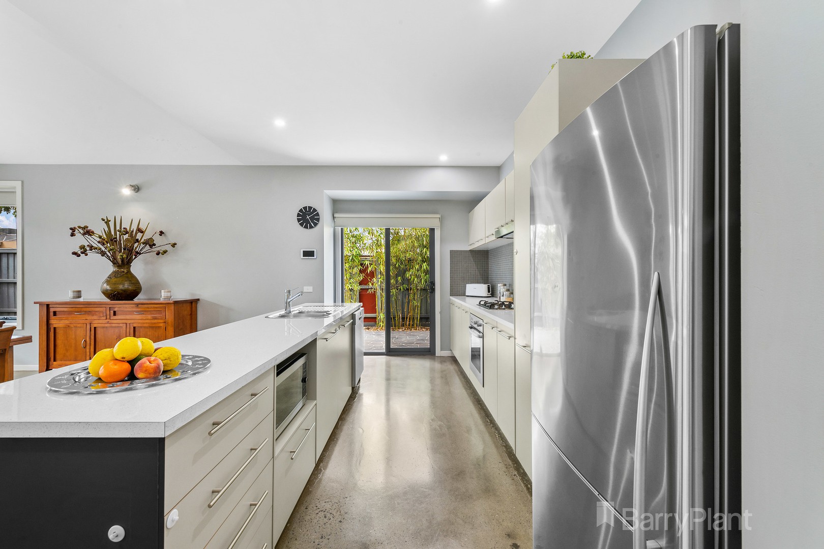 7 Buvelot Crescent, Caroline Springs, VIC 3023, Caroline Springs - Thumbnail 6
