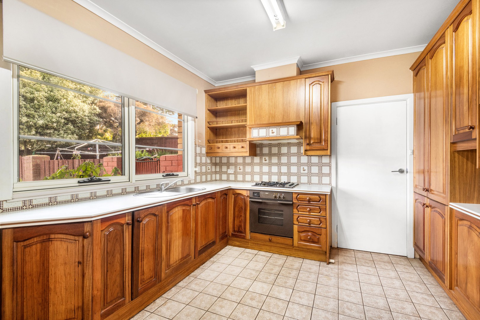 7 Cairns Avenue, Newtown, VIC 3220, Newtown - Thumbnail 5