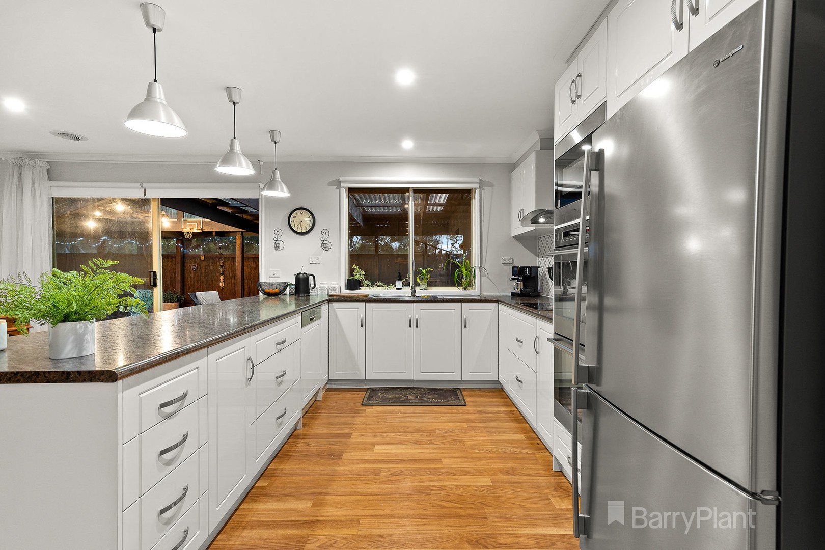 7 Camira Court, Berwick, VIC 3806, Berwick - Thumbnail 4