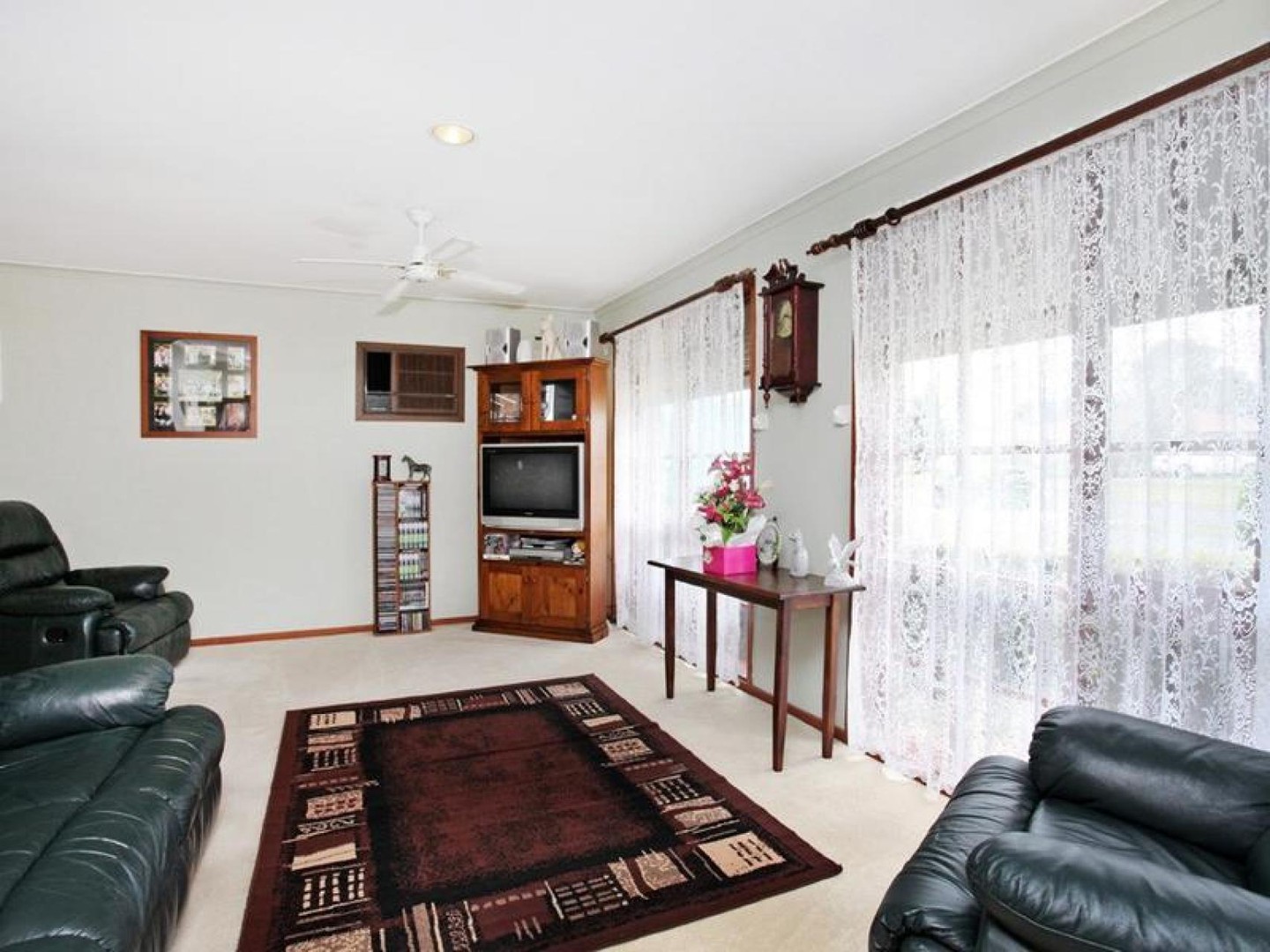7 Campaspe Crescent, Brookfield, VIC 3338 - Thumbnail 1 - 29/11/2021