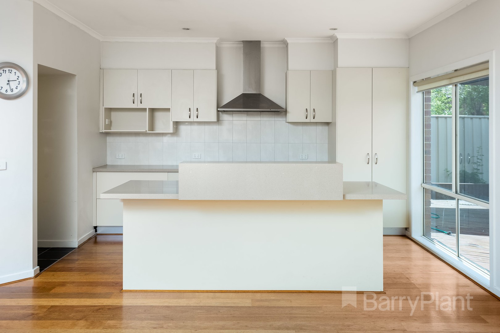 7 Central Park Avenue, Point Cook, VIC 3030 - Thumbnail 2 - 28/11/2021