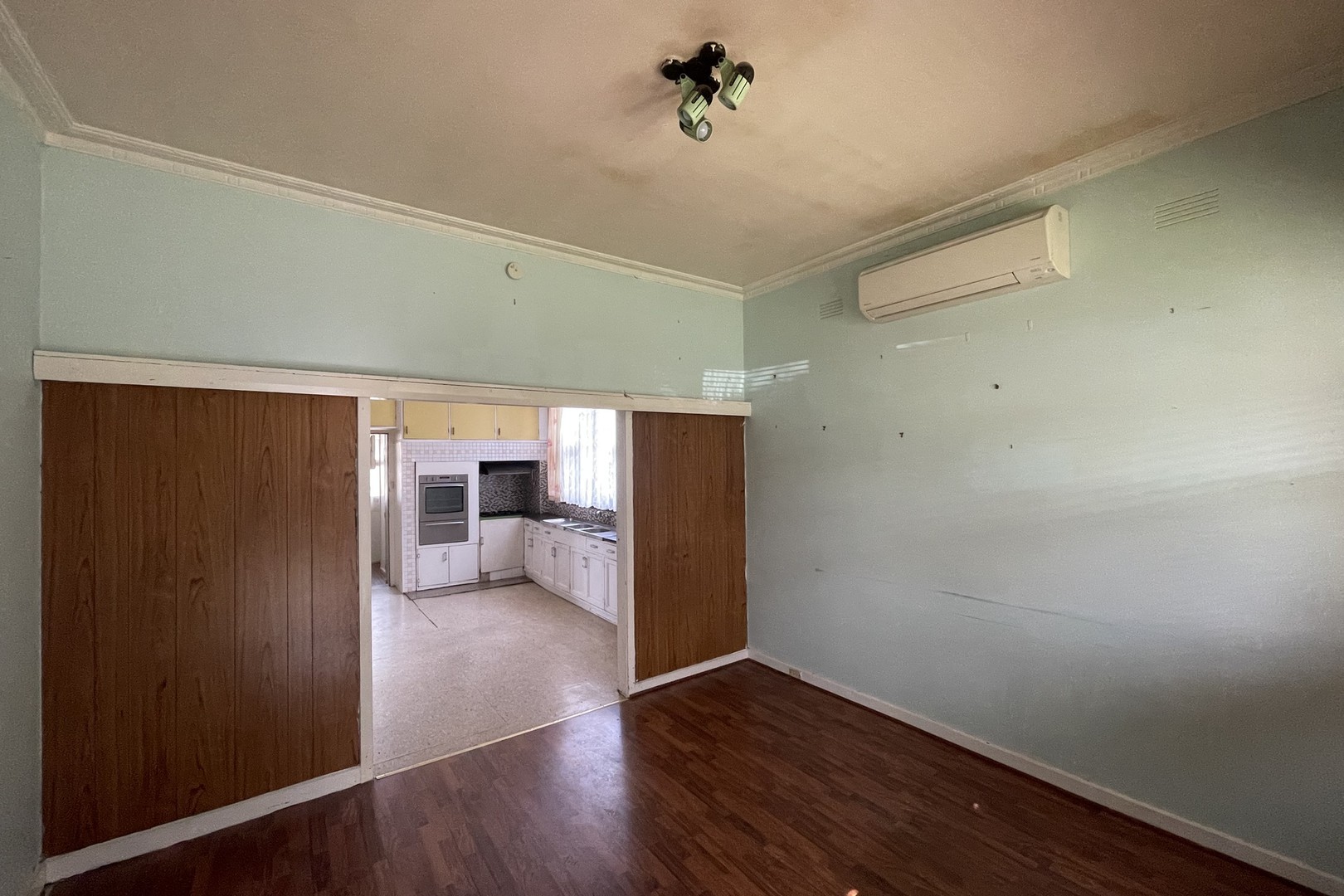 7 Chaleyer Street, Reservoir, VIC 3073, Reservoir - Thumbnail 3