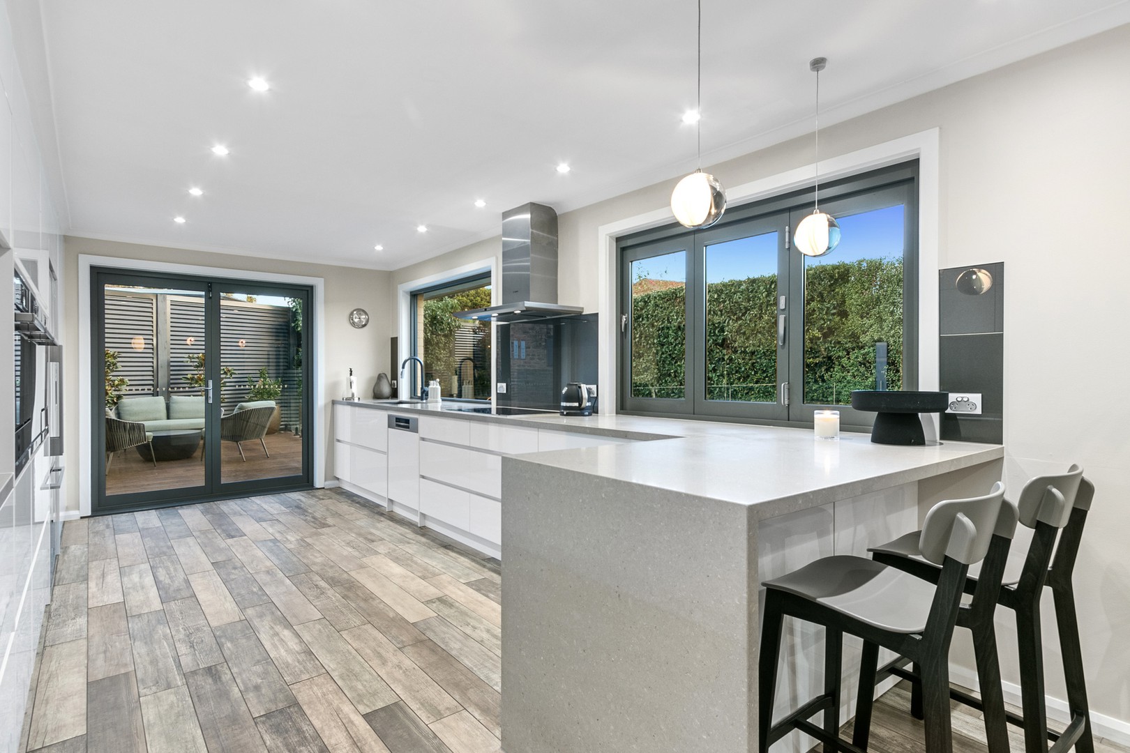 7 Charlton Court, Wantirna South, VIC 3152, Wantirna South - Thumbnail 3