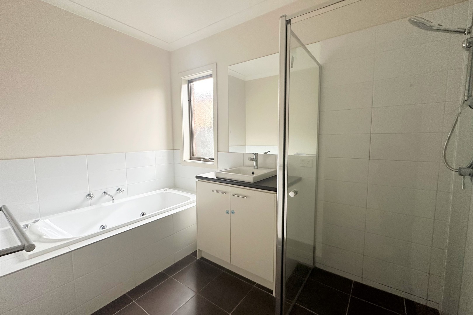 7 Clayton Road, Craigieburn, VIC 3064, Craigieburn - Thumbnail 8