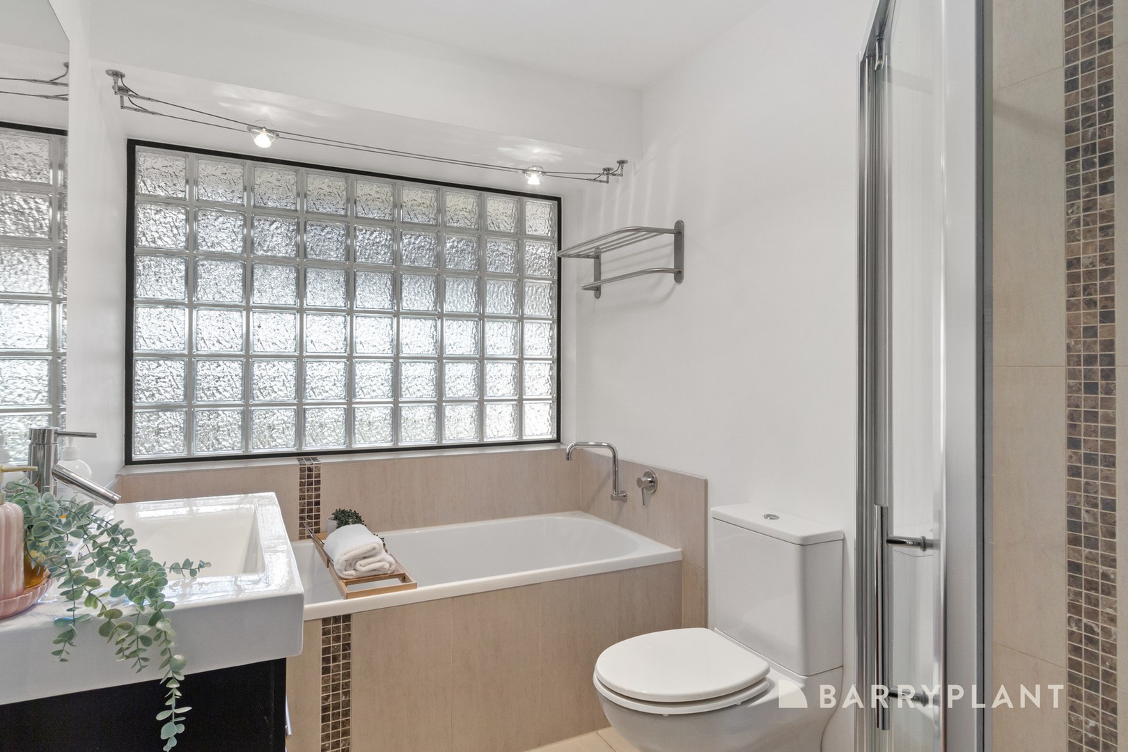 7 Clifford Street, Bayswater, VIC 3153, Bayswater - Thumbnail 7