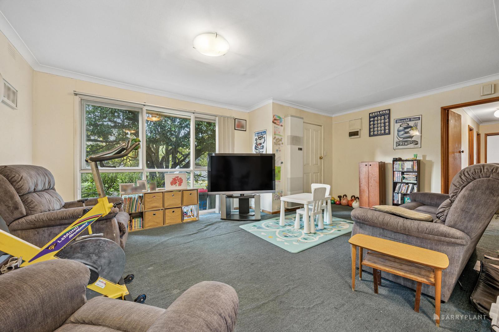 7 Clive Street, Mitcham, VIC 3132 - Thumbnail 2 - 28/03/2025