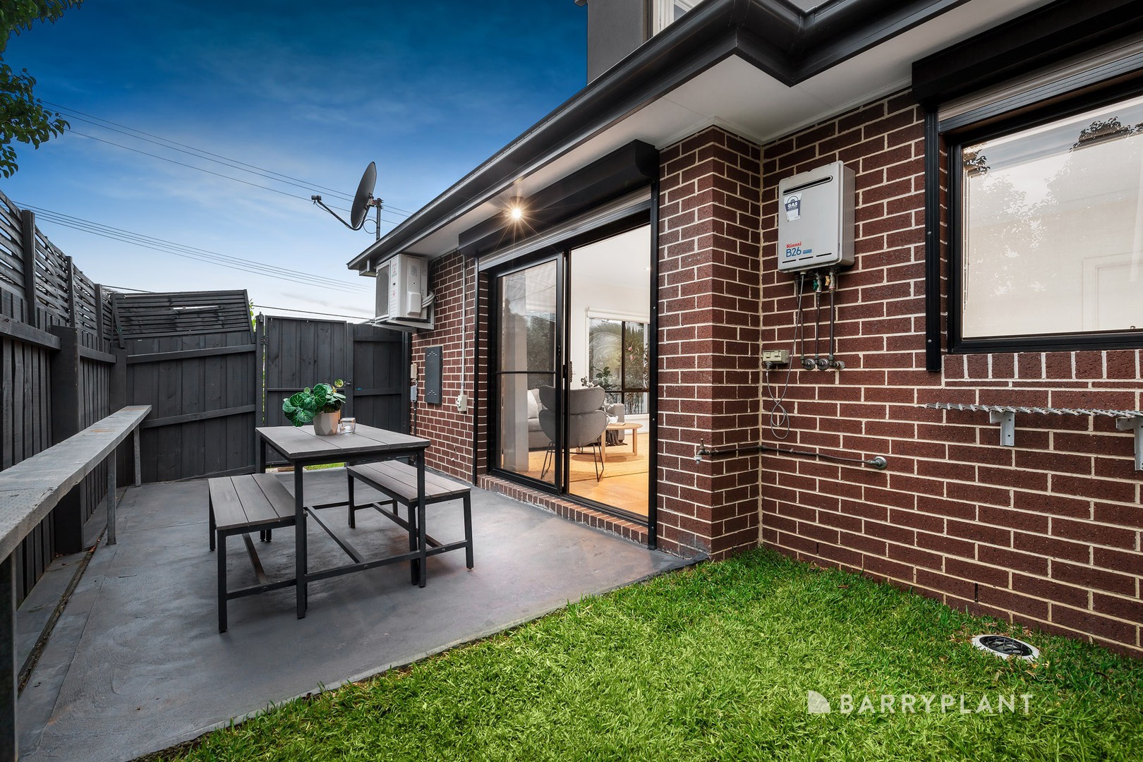 7 Crevelli Street, Reservoir, VIC 3073, Reservoir - Thumbnail 8