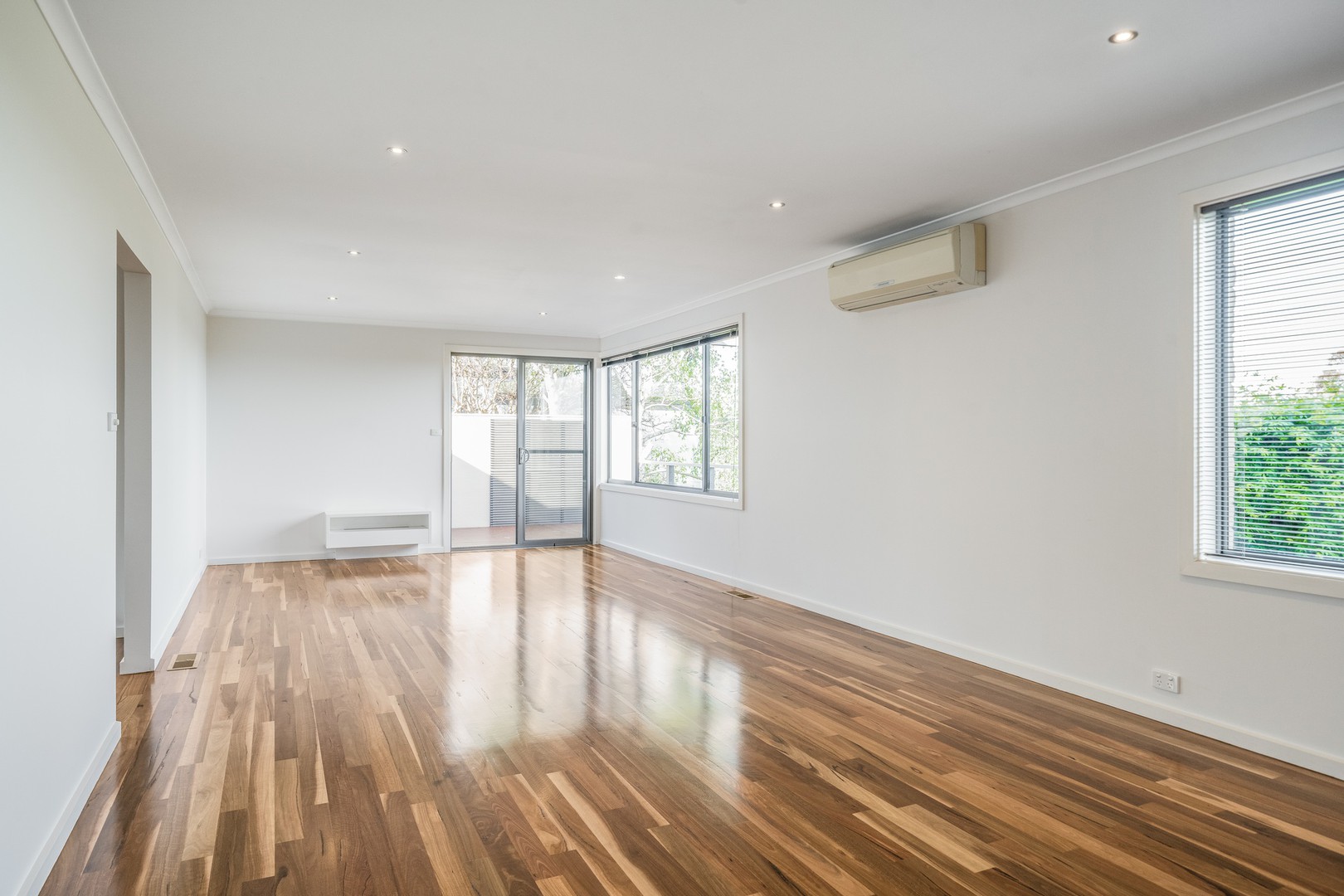 7 Culzean Crescent, Highton, VIC 3216, Highton - Thumbnail 3