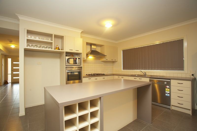 7 Daisy Drive, Point Cook, VIC 3030 - Thumbnail 1 - 01/08/2025