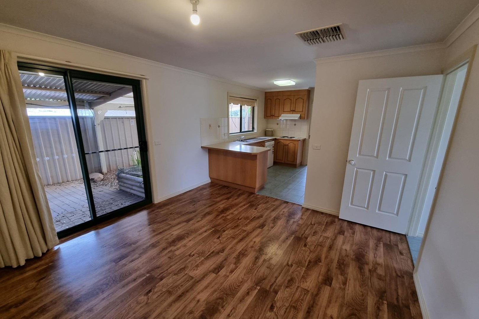 7 Dampier Crescent, Mildura, VIC 3500, Mildura - Thumbnail 5