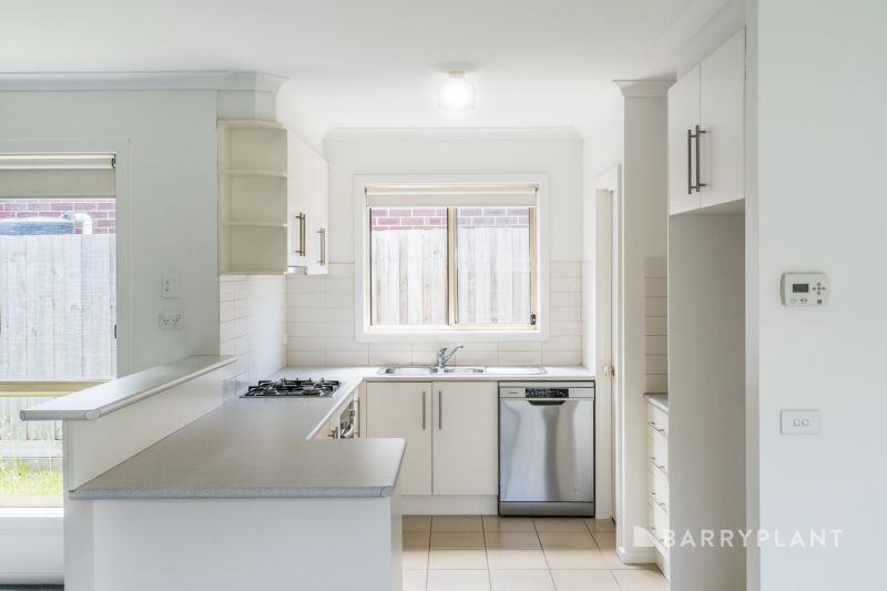7 De Vere Ct, Belmont, VIC 3216, Belmont - Thumbnail 2