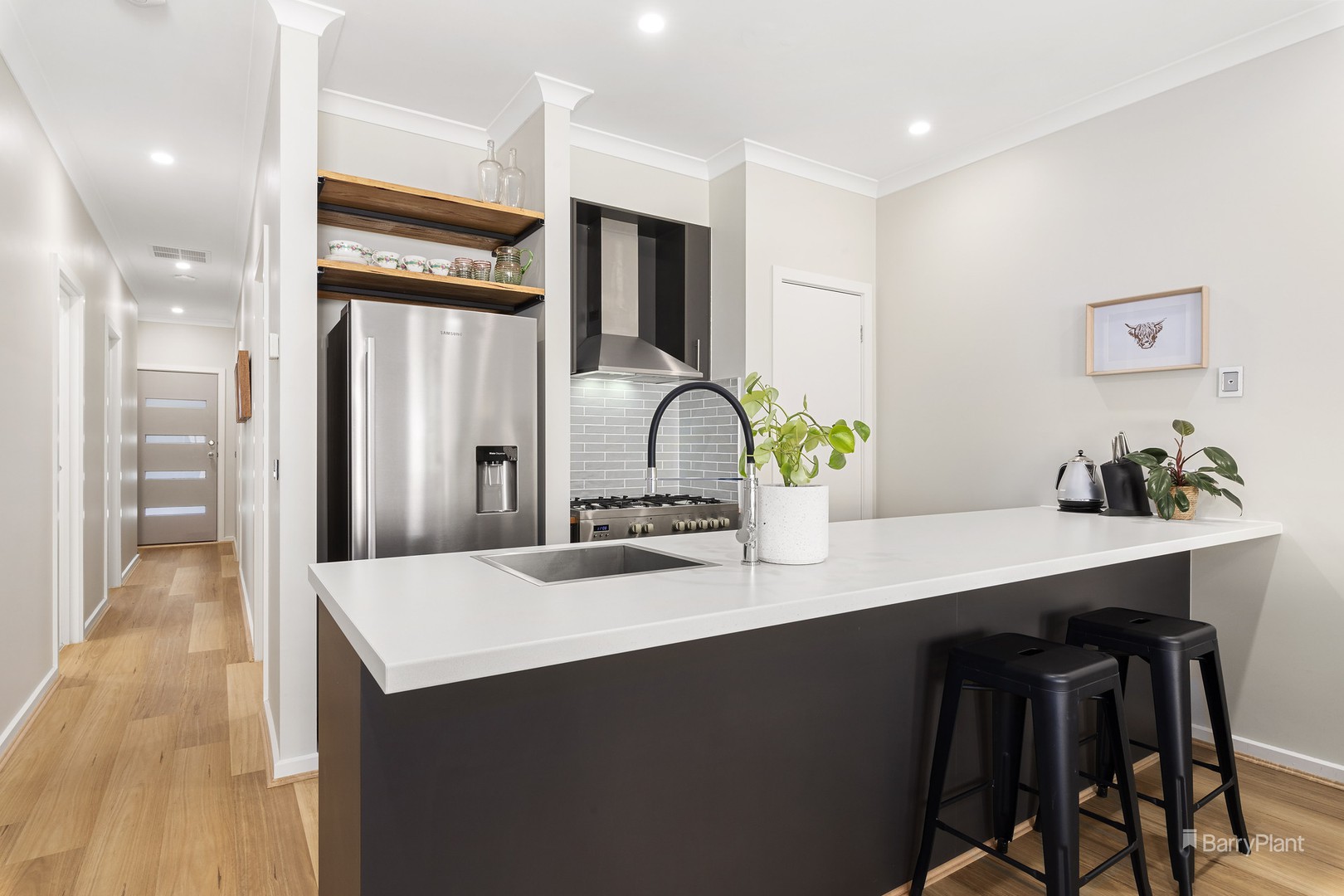 7 Deliza Walk, South Morang, VIC 3752, South Morang - Thumbnail 2