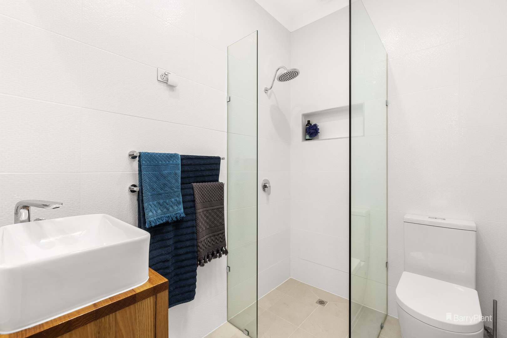 7 Deliza Walk, South Morang, VIC 3752, South Morang - Thumbnail 7