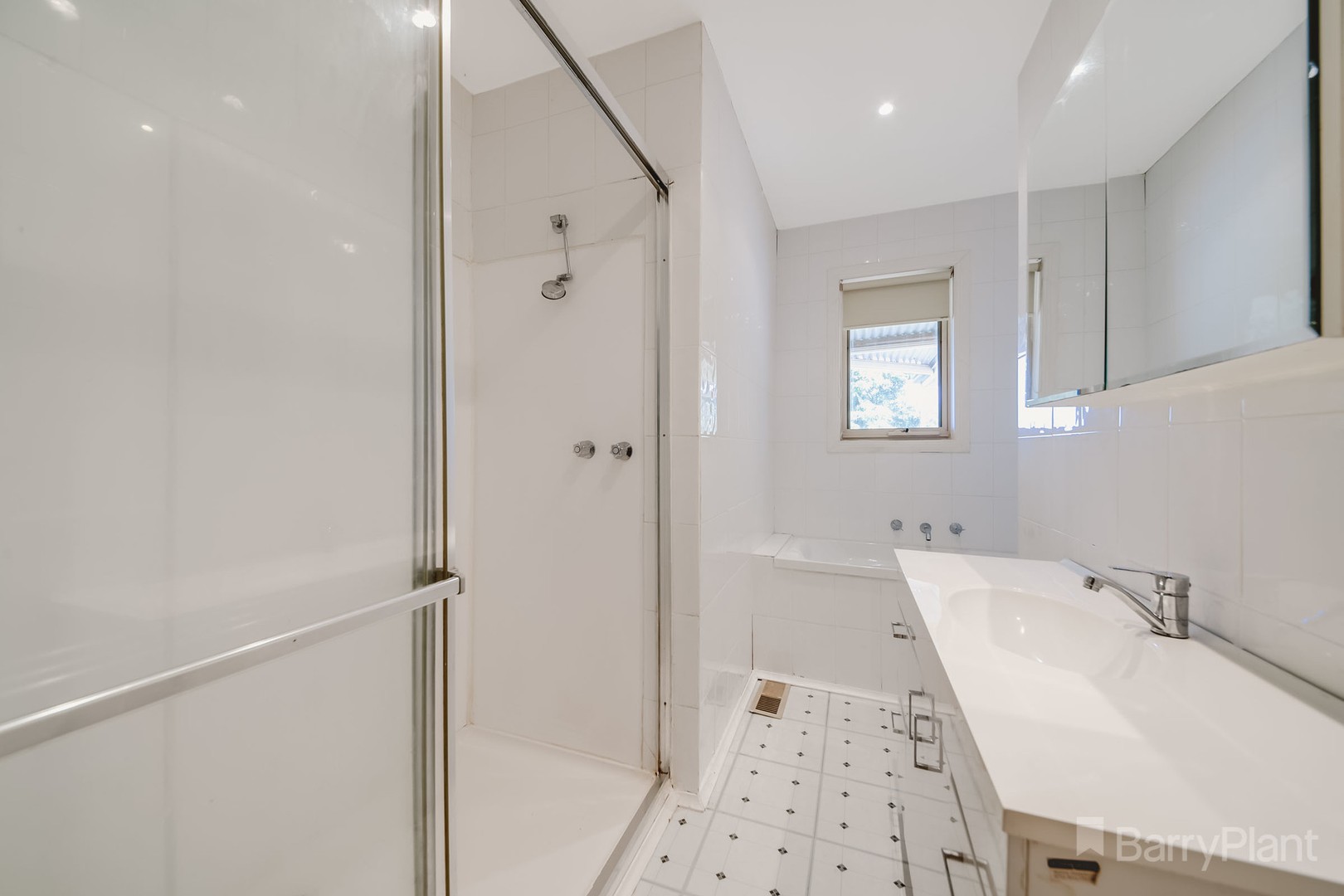 7 Deveney Street, Pakenham, VIC 3810, Pakenham - Thumbnail 6