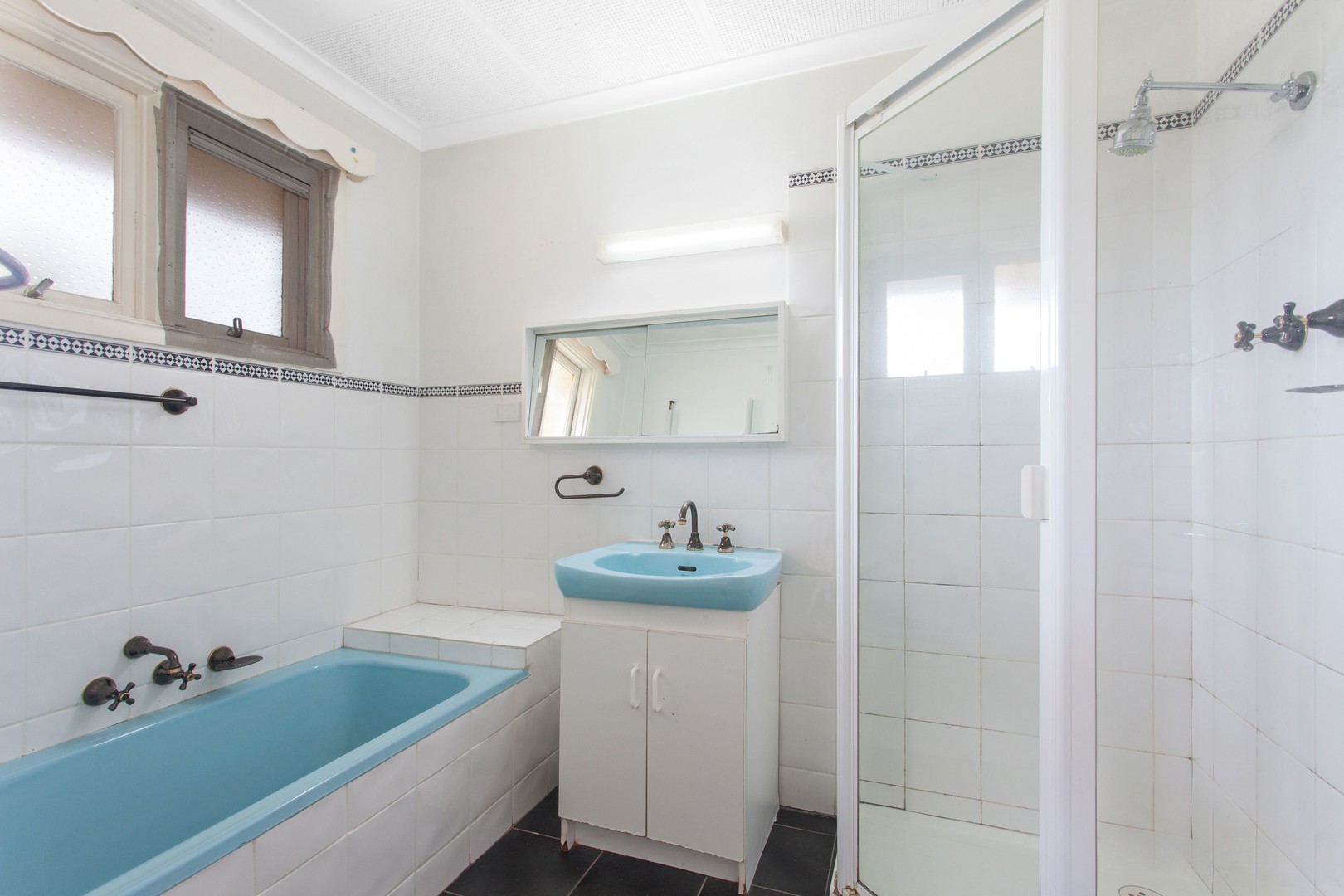 7 Doorawarrah Court, Mount Waverley, VIC 3149, Mount Waverley - Thumbnail 6