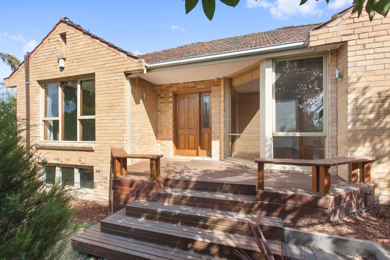 7 Doorawarrah Court, Mount Waverley, VIC 3149, Mount Waverley - Thumbnail 2