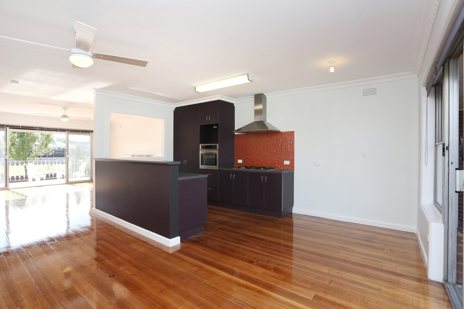 7 Dudley Court, Gladstone Park, VIC 3043, Gladstone Park - Thumbnail 3