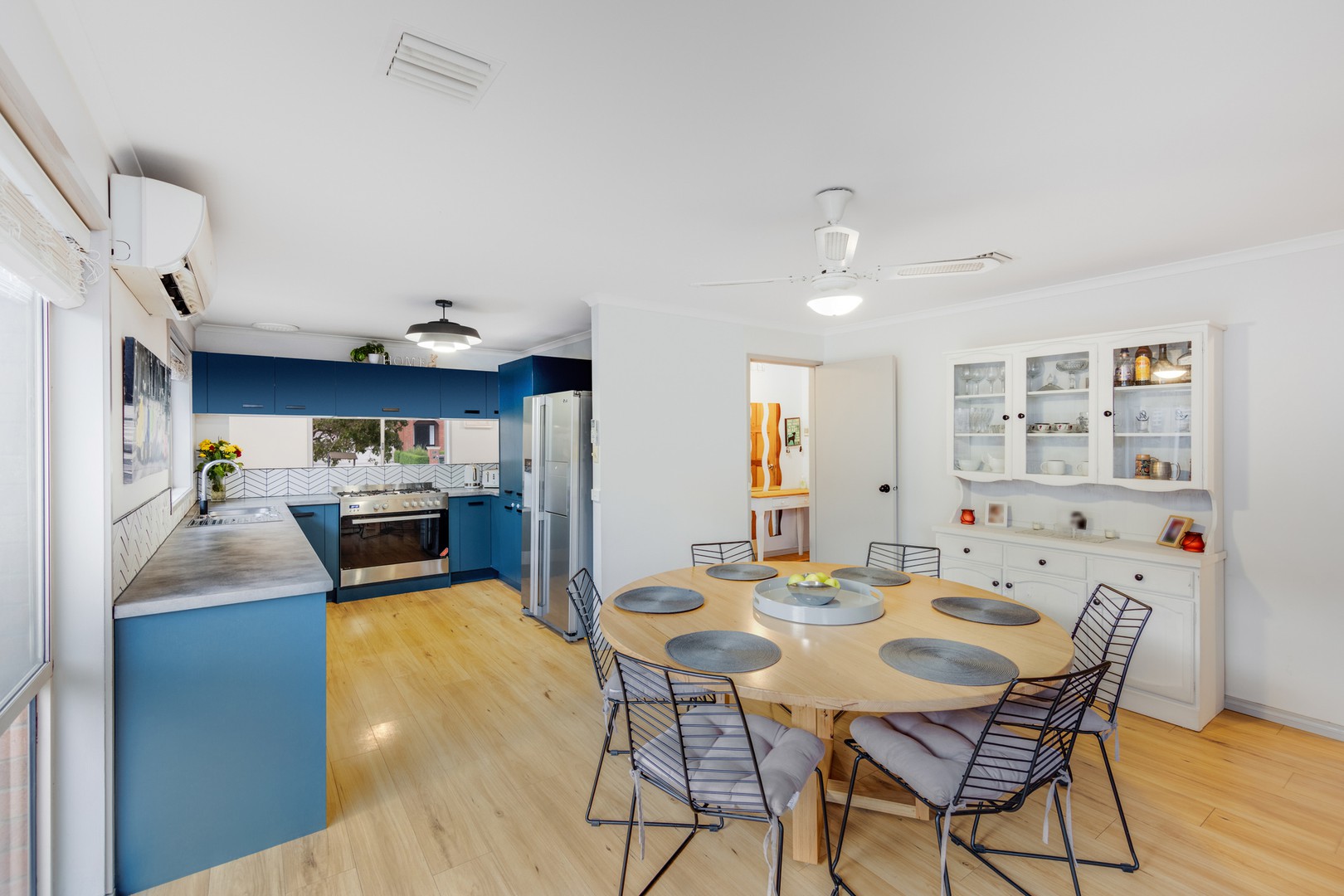 7 Dunmow CrescentHamlyn Heights, VIC 3215, Hamlyn Heights - Thumbnail 6