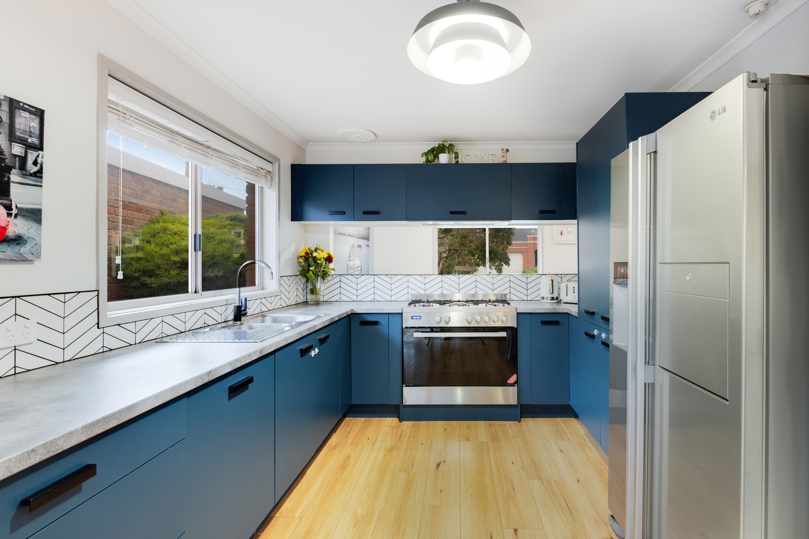 7 Dunmow CrescentHamlyn Heights, VIC 3215, Hamlyn Heights - Thumbnail 7