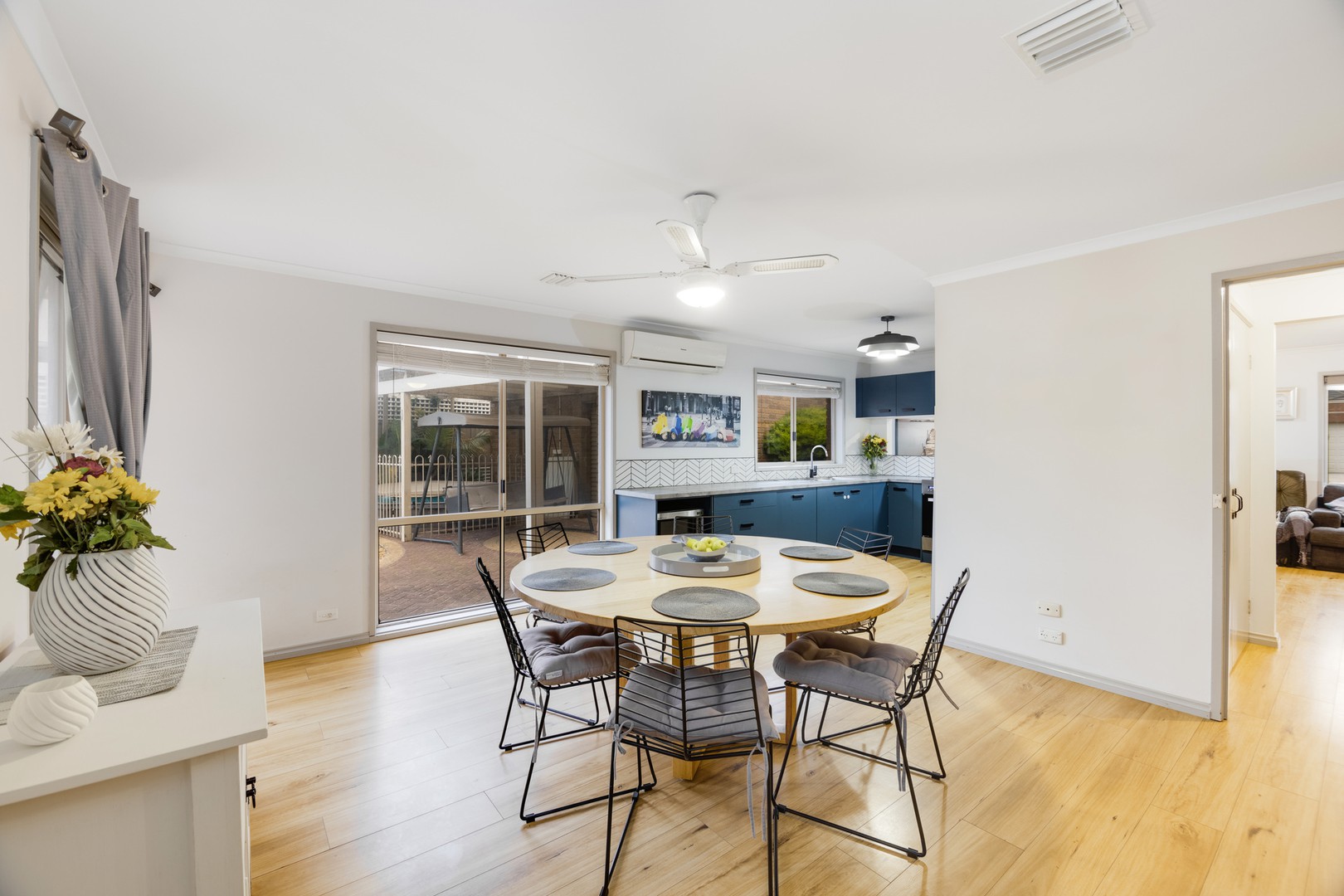 7 Dunmow CrescentHamlyn Heights, VIC 3215, Hamlyn Heights - Thumbnail 8
