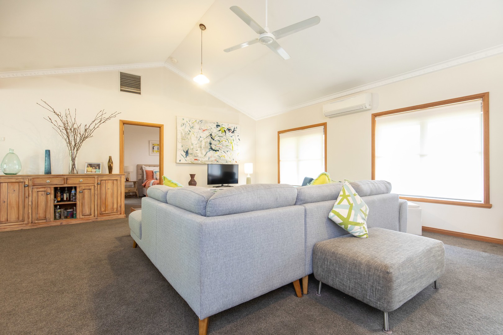 7 Dunning Drive, Mildura, VIC 3500 - Thumbnail 2 - 08/12/2022