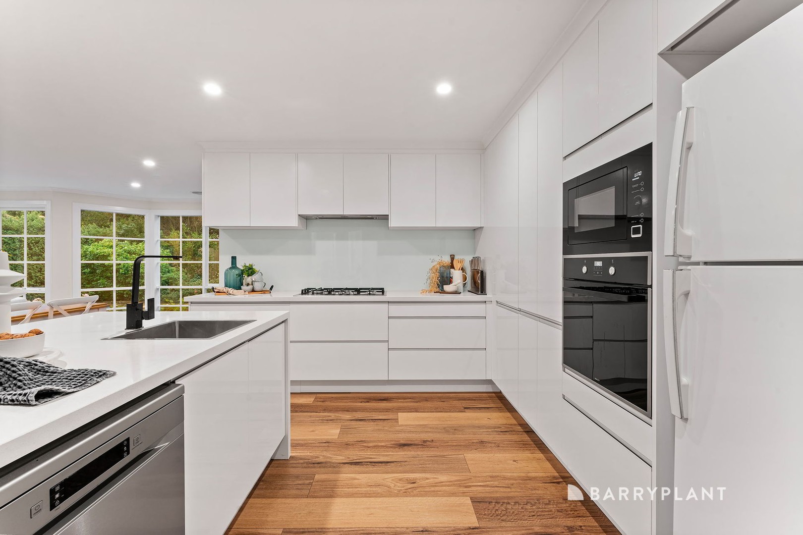 7 Dunscombe Close, Rowville, VIC 3178, Rowville - Thumbnail 4