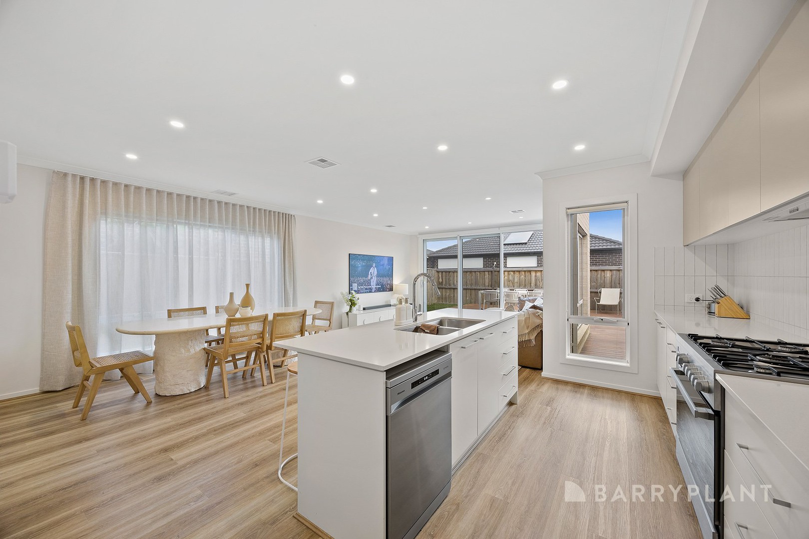 7 Ecology Crescent, Officer, VIC 3809 - Thumbnail 1 - 22/10/2026