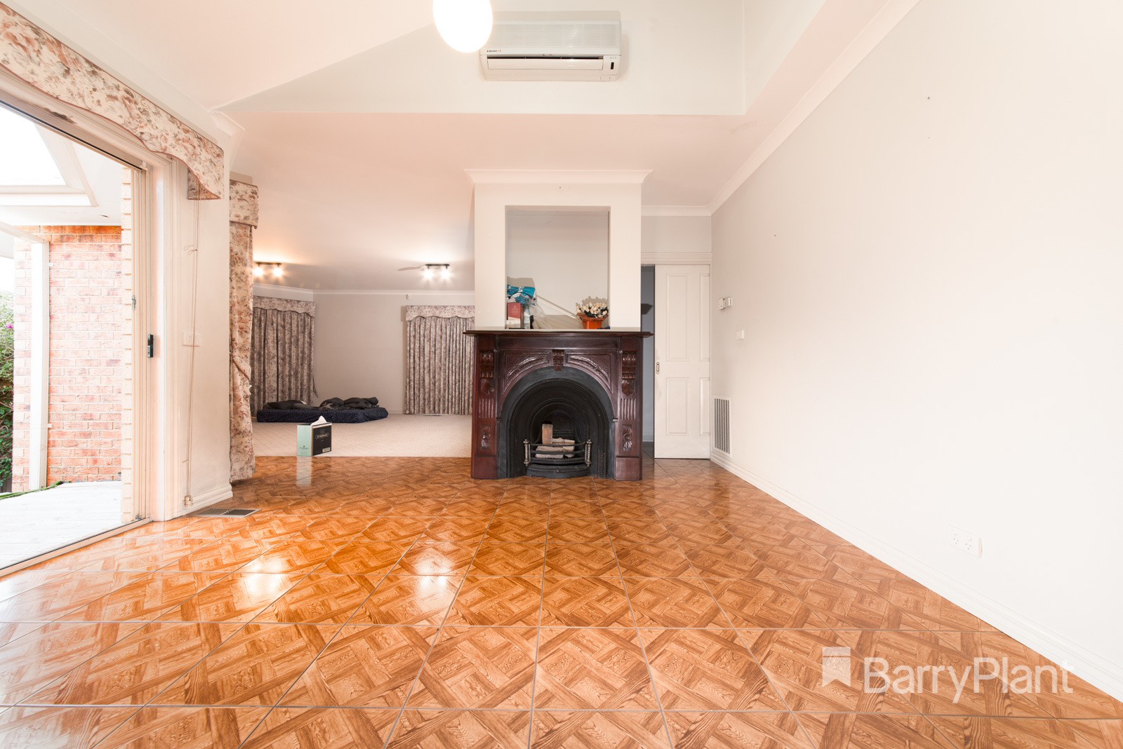 7 Egerton Grove, Epping, VIC 3076, Epping - Thumbnail 2