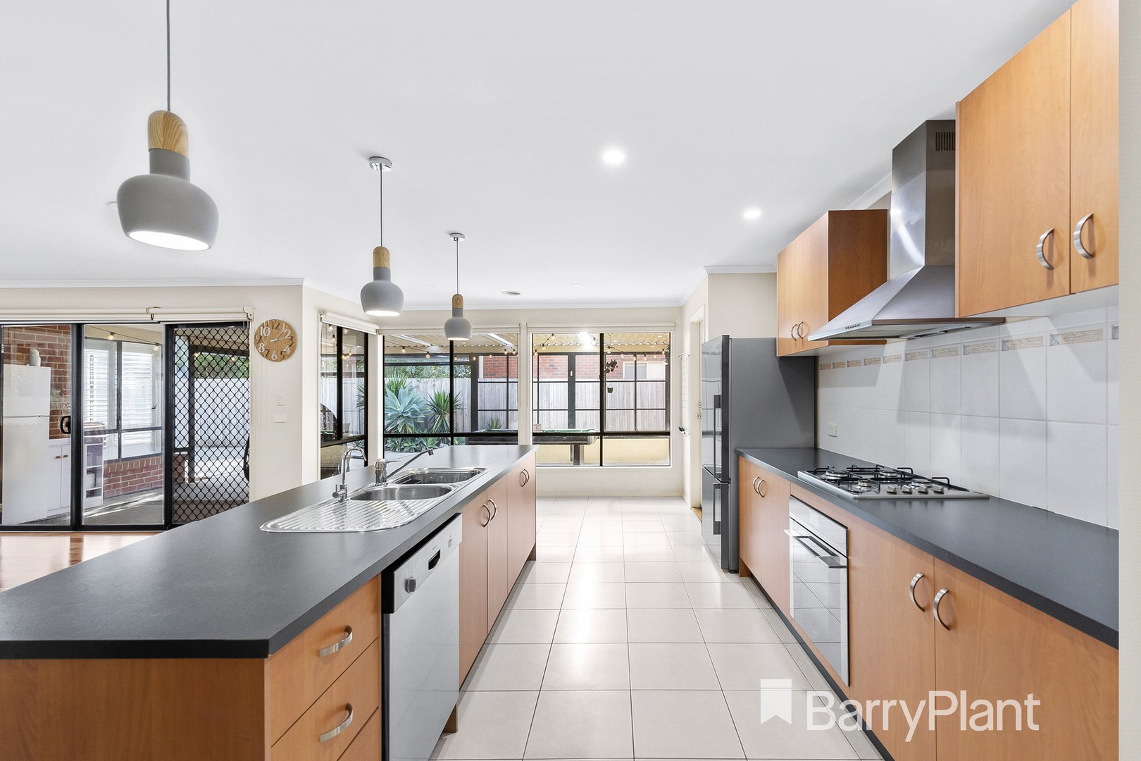 7 Ellesmere Grove, Melton West, VIC 3337, Melton West - Thumbnail 2