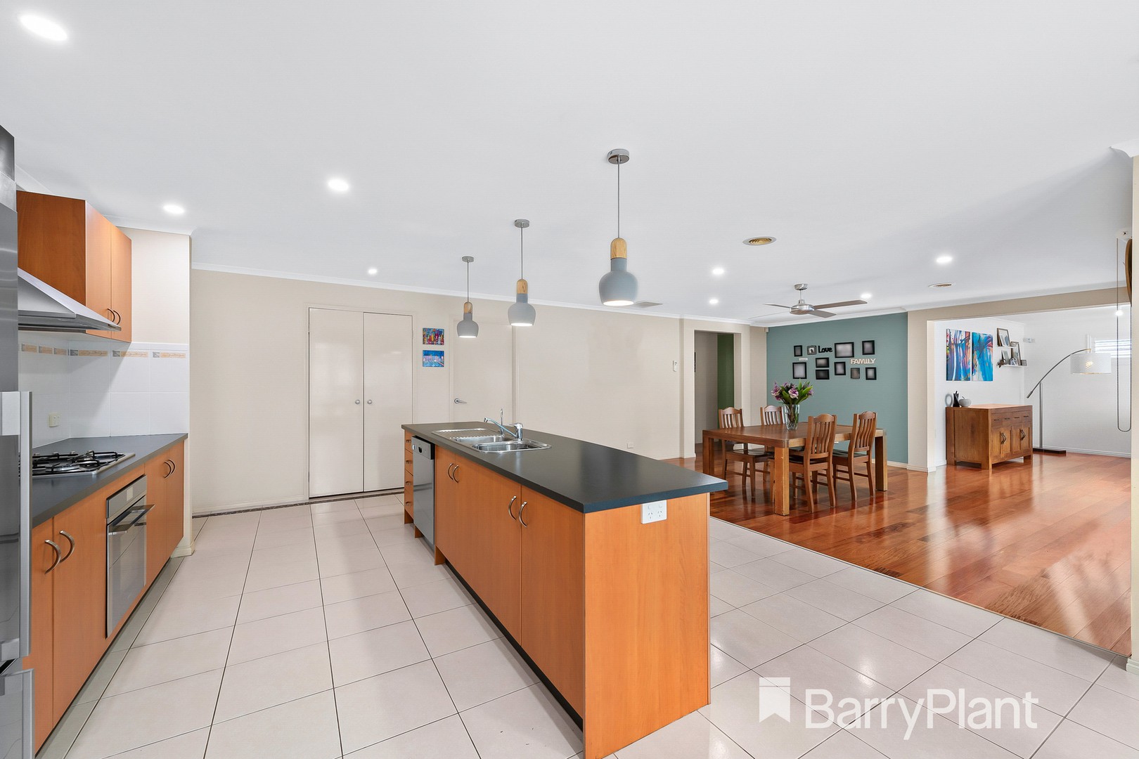7 Ellesmere Grove, Melton West, VIC 3337, Melton West - Thumbnail 6